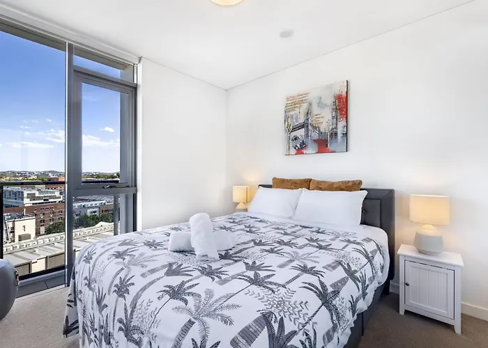 Amazing Cityview Glamourous 2Br Apt W Parkpool
