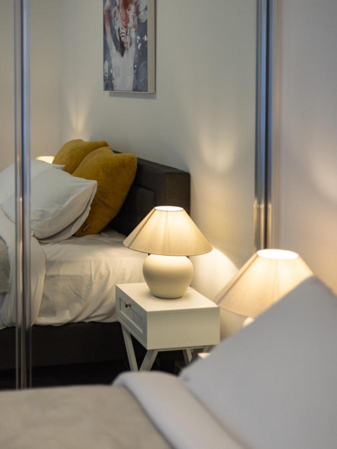 Apartment Amazing Cityview Glamourous 2br W Parkpool Brisbane