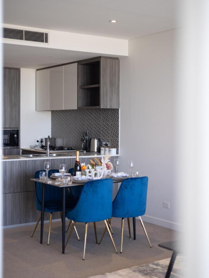 Amazing Cityview Glamourous 2br W Parkpool Apartment Brisbane