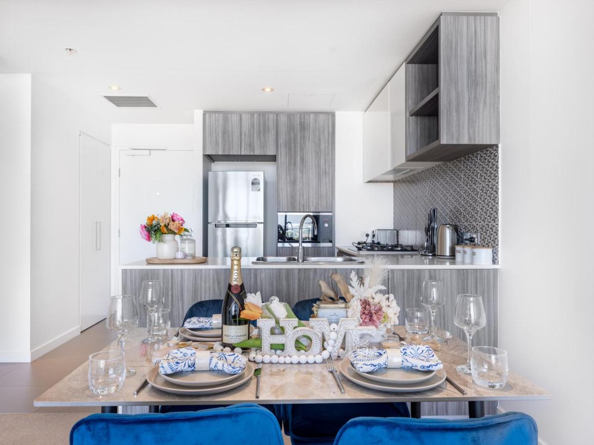 Amazing Cityview Glamourous 2br W Parkpool Apartment Brisbane